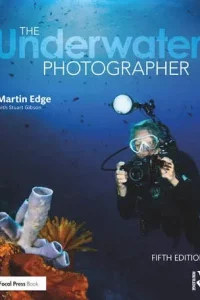 the-underwater-photographer